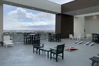Rooftop deck with electric bbq's